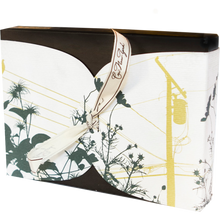 Load image into Gallery viewer, En Route