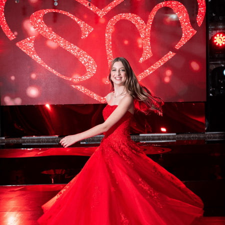 A Dazzling Red Bat Mitzvah at Brae Burn Country Club