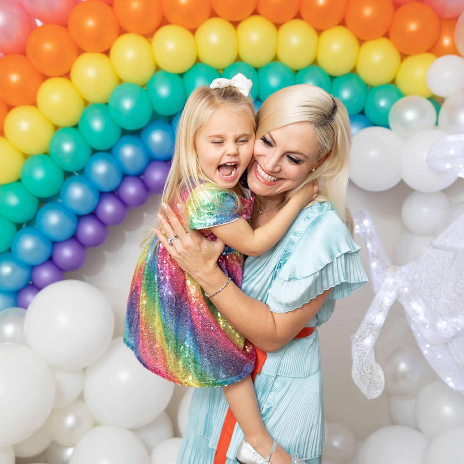 Elle's Unicorn 4th Birthday Party With Dreamy Rainbows And Sparkles Ceci New York Elle's Unicorn 4th Birthday Party With Dreamy Rainbows And Sparkles Ceci New York