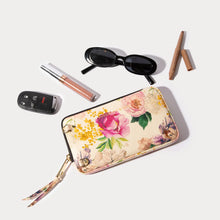 Load image into Gallery viewer, Rae Magnet Duet Pouch Set - Ceci Ivory Floral/Chrome Gold