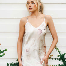Load image into Gallery viewer, Marise Silk Slip